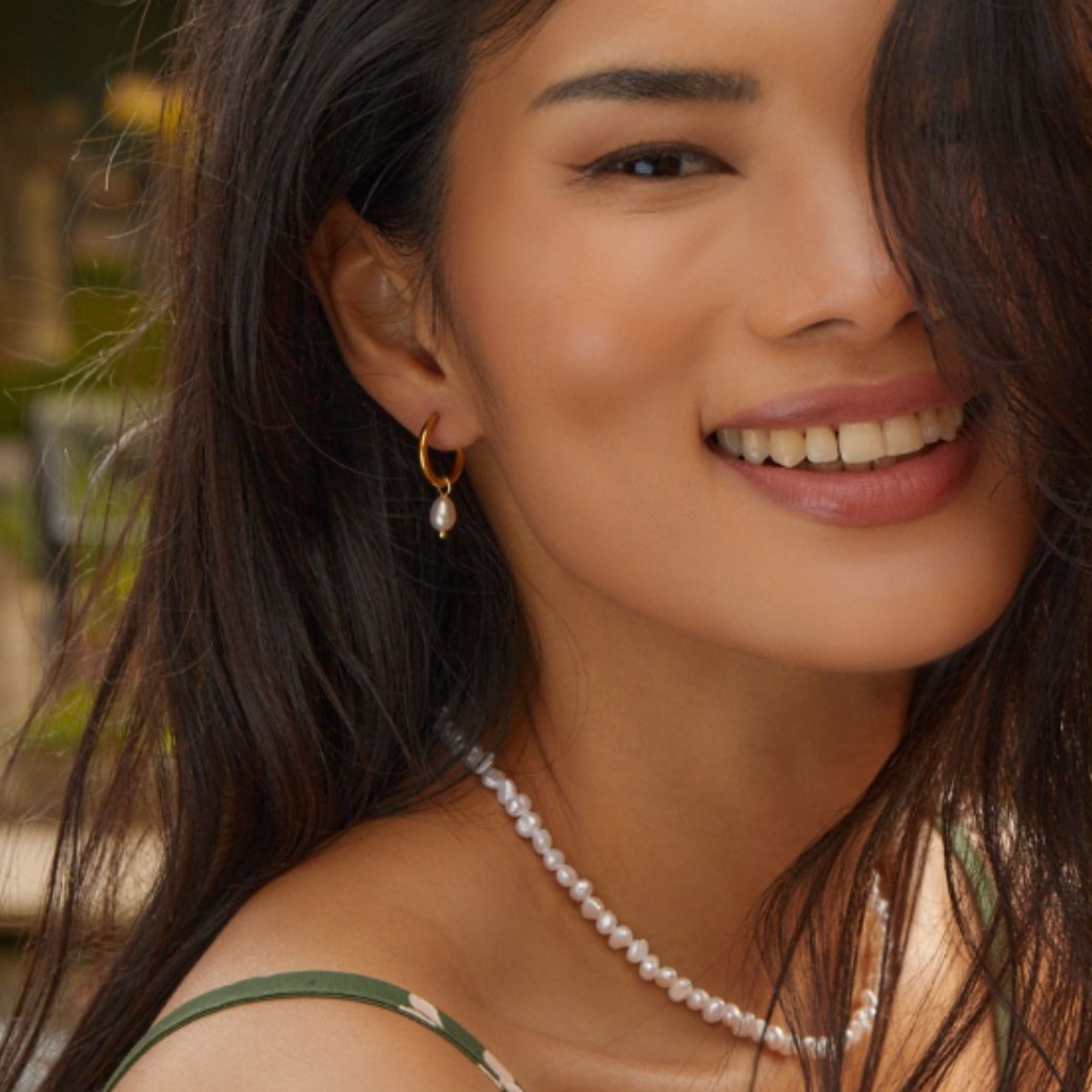 SERENITY | ELEGANT PEARL EARRINGS